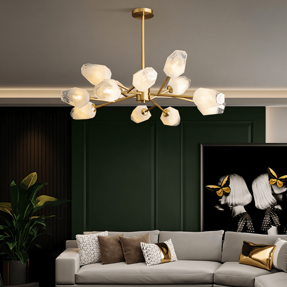 Luxora kopparkrona med frostat geometriskt glas och borstad guldfinish