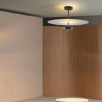 Rund LED-loftslampe fra NordAero med nordisk ringdesign til spisestuer og opholdsrum