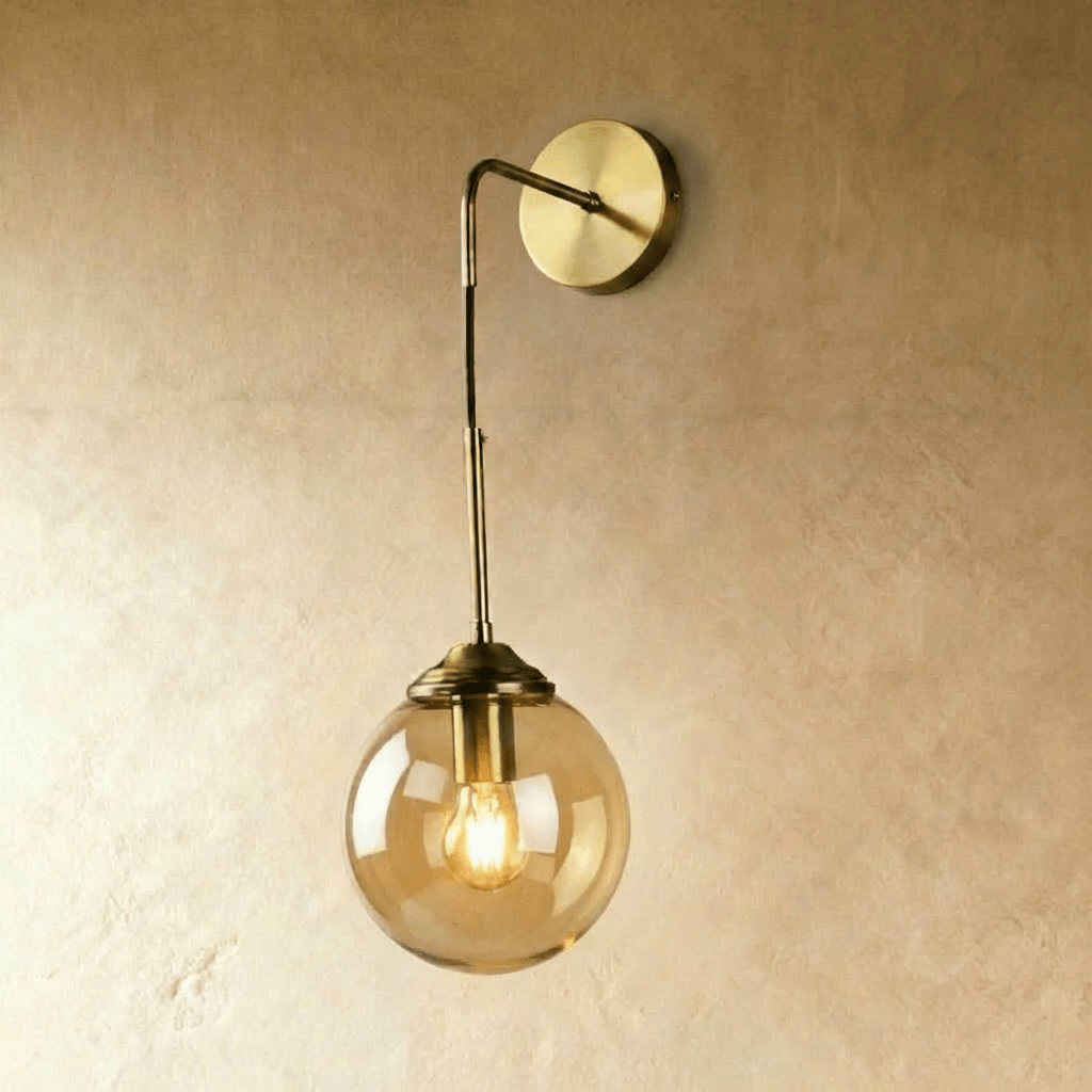 Klasická nástěnná lampa HorizonAura s moderním ambientním osvětlením  