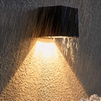 SolaraGlow solarna lampa ścienna zewnętrzna z ciepłym ambientowym światłem