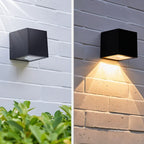 SolaraGlow solarna lampa ścienna zewnętrzna z ciepłym ambientowym światłem