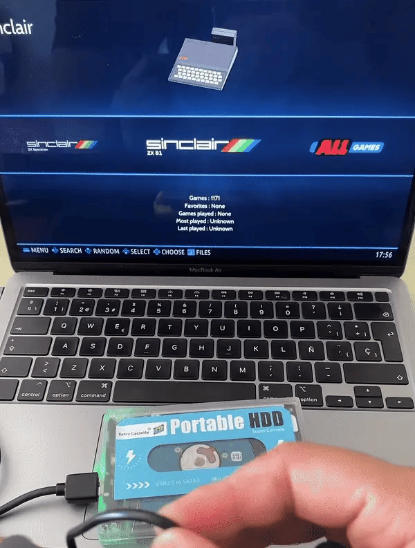 Aurora Retro -pelikonsoli, yli 110 000 esiasennettua klassikkopeliä