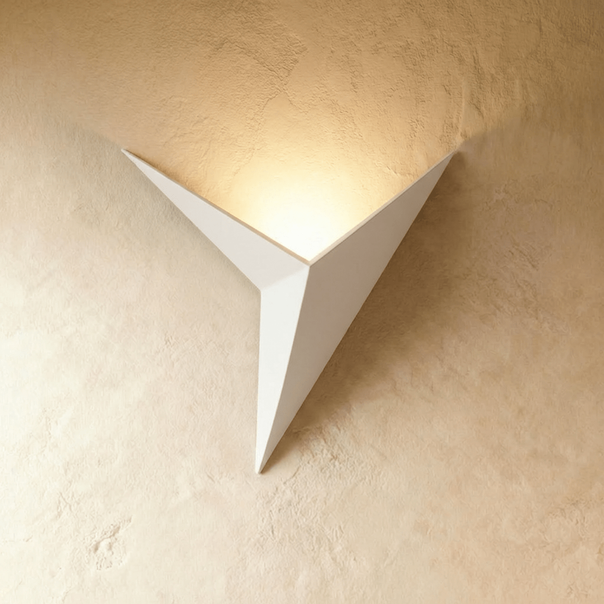 Luz de Parede Minimalista NovaLine com Três Acabamentos Metálicos para Casas Modernas