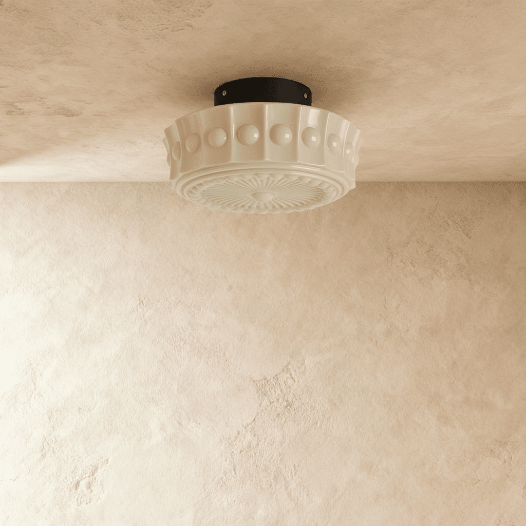 Luz de Teto Aurora Vintage com Vidro Estilo Raio de Sol e Acabamento com Contorno de Contas
