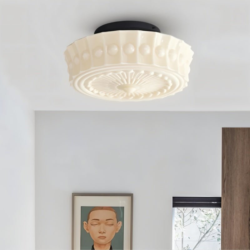 Luz de Teto Aurora Vintage com Vidro Estilo Raio de Sol e Acabamento com Contorno de Contas