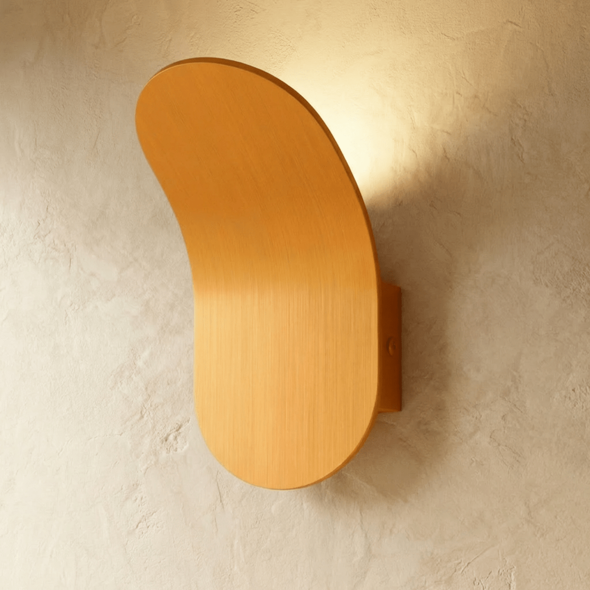 AeroLume Sculpted Wall Lamp In Black Or White Finish