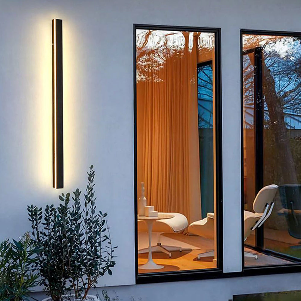 Applique murale noire élégante, luminaire LED Nyx pour murs extérieurs