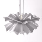 Lampadario Petalia Bloom in acrilico bianco per interni moderni