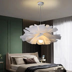 Lampadario Petalia Bloom in acrilico bianco per interni moderni