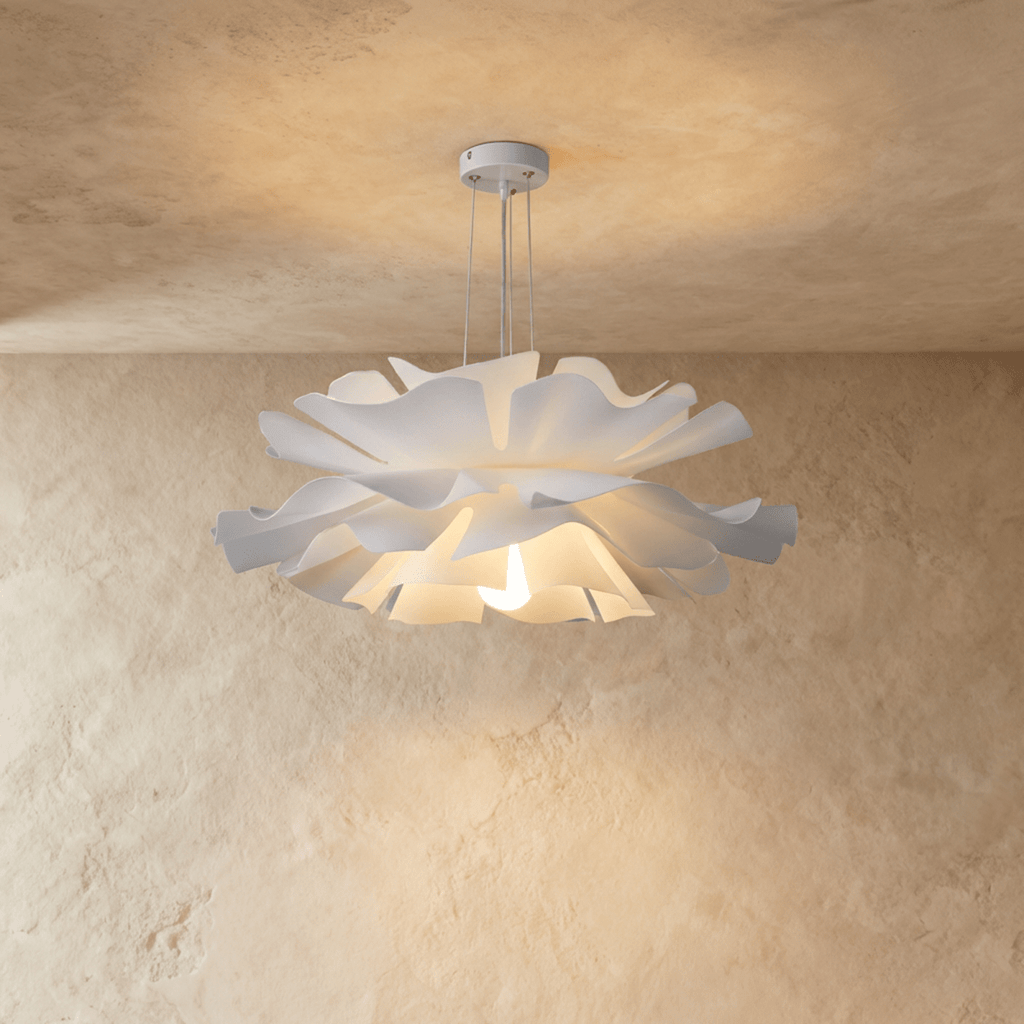 Lampadario Petalia Bloom in acrilico bianco per interni moderni