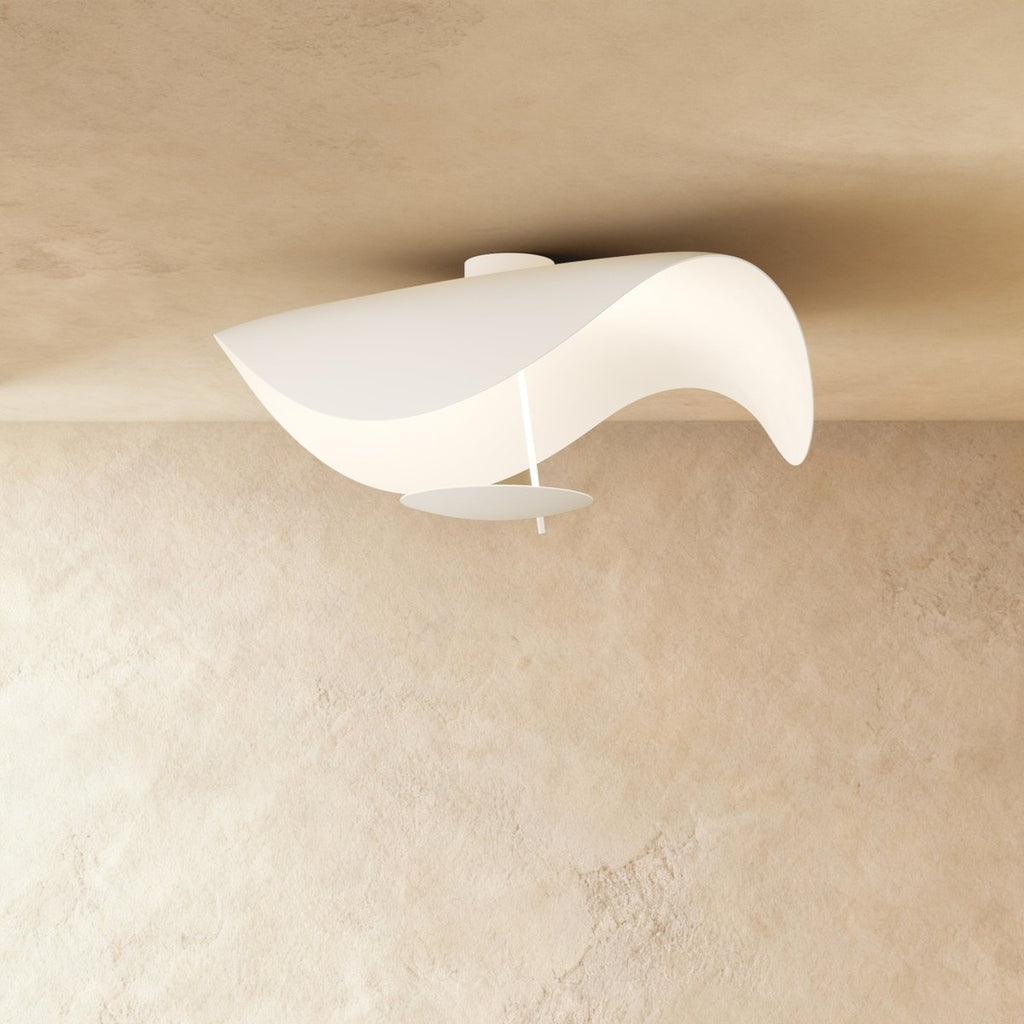VerdeLeaf orb plafondlamp met reflecterende schijf en metalen kap