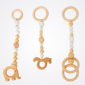 Montessori-babygym i tre med hengende leker | Fioriscas