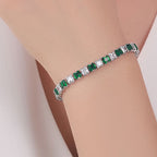 AstraLuxe Unisex Bracelet with Sparkling Zirconia Chain Design