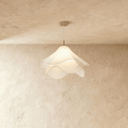 HaloWeave diffuse hanglamp in duurzaam stof voor een zachte moderne ambiance