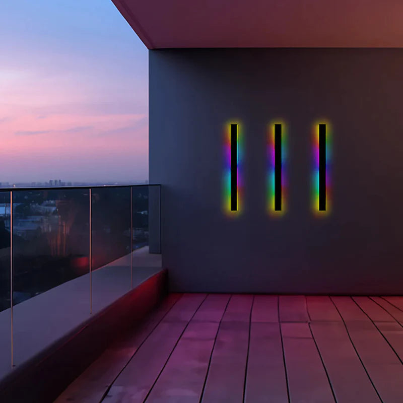 Applique murale noire élégante, luminaire LED Nyx pour murs extérieurs