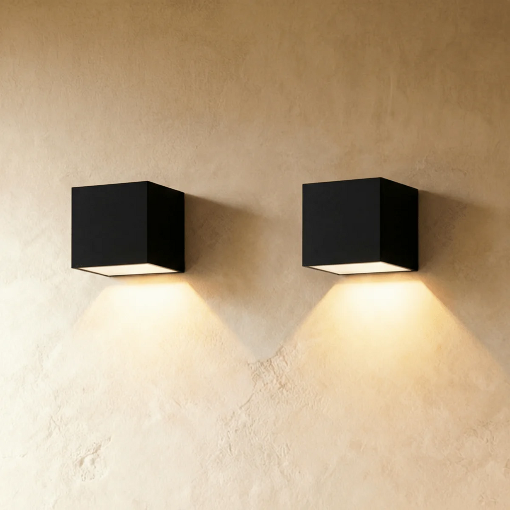 SolaraGlow solarna lampa ścienna zewnętrzna z ciepłym ambientowym światłem