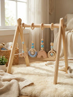 Lekesett til babygym i tre, fire heklede hengende leker