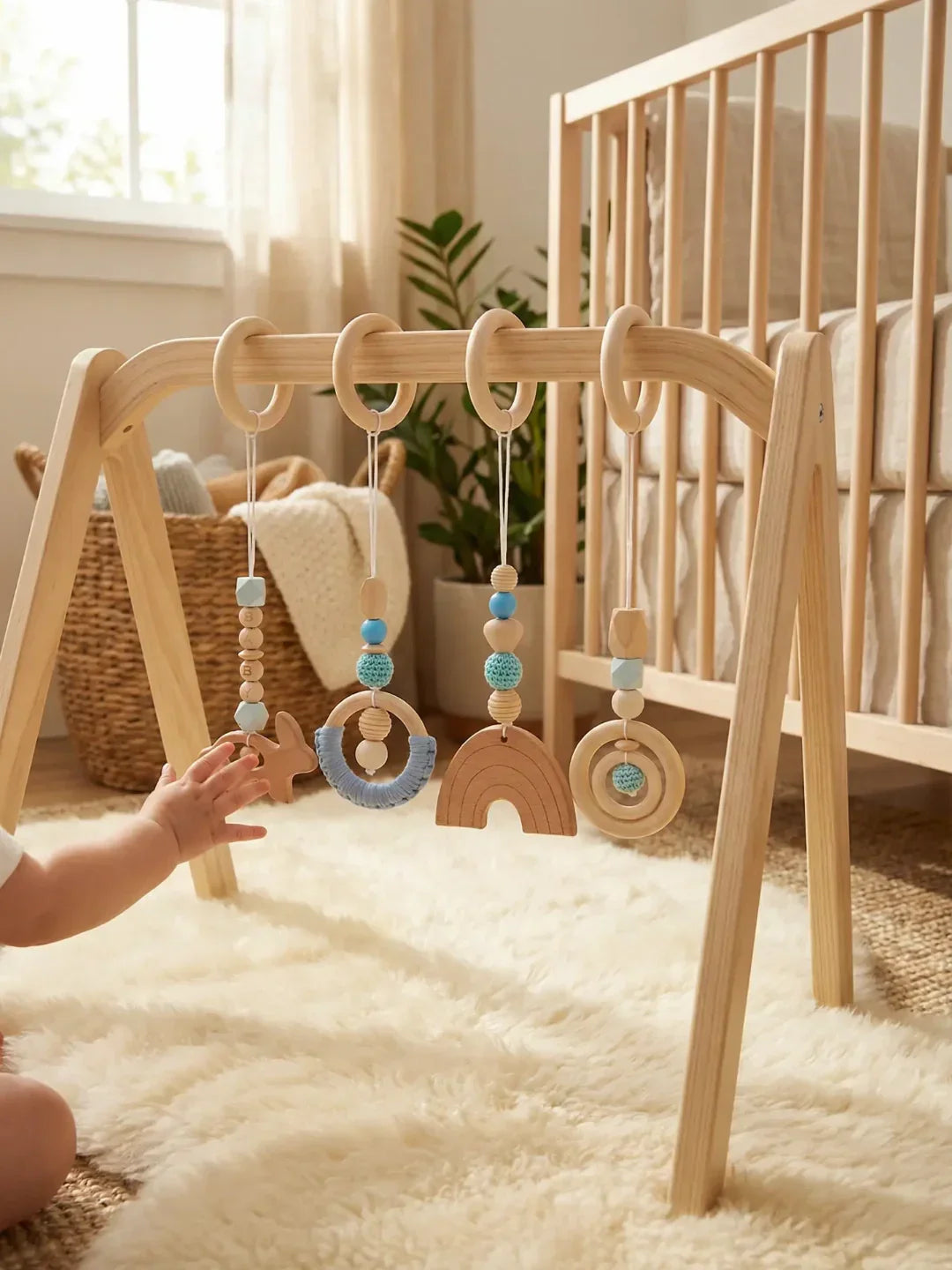 Lekesett til babygym i tre, fire heklede hengende leker