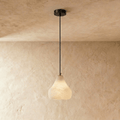 Luz Pendente LumaNest de Alabastro para Interiores Modernos  