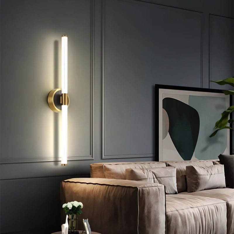 Aero Luxe lineární nástěnná lampa moderní hliník a akryl koupelnové a toaletní osvětlení