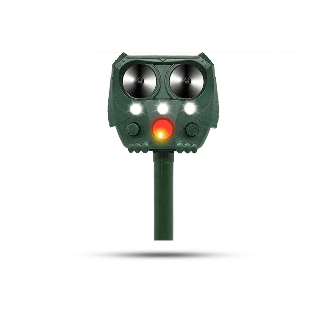 Solar Powered Ultrasonic Animal Repeller For Yards And Gardens