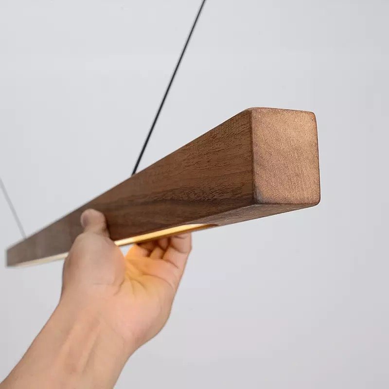 SolaraWood Holz-Pendelleuchte, verstellbare Länge, Kiefer oder Walnuss, integrierte LED