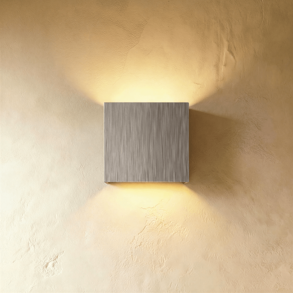 Lampada da parete quadrata in alluminio Verve per corridoi, illuminazione ambientale moderna