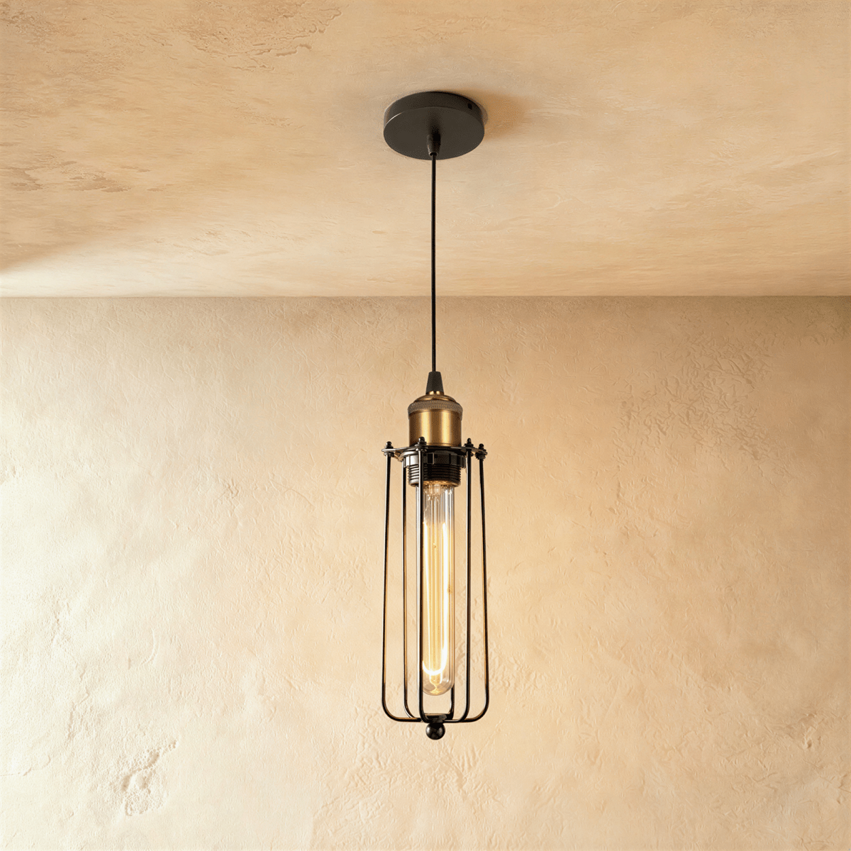 Lámpara colgante industrial ForgeFrame con jaula y bombillas Edison expuestas