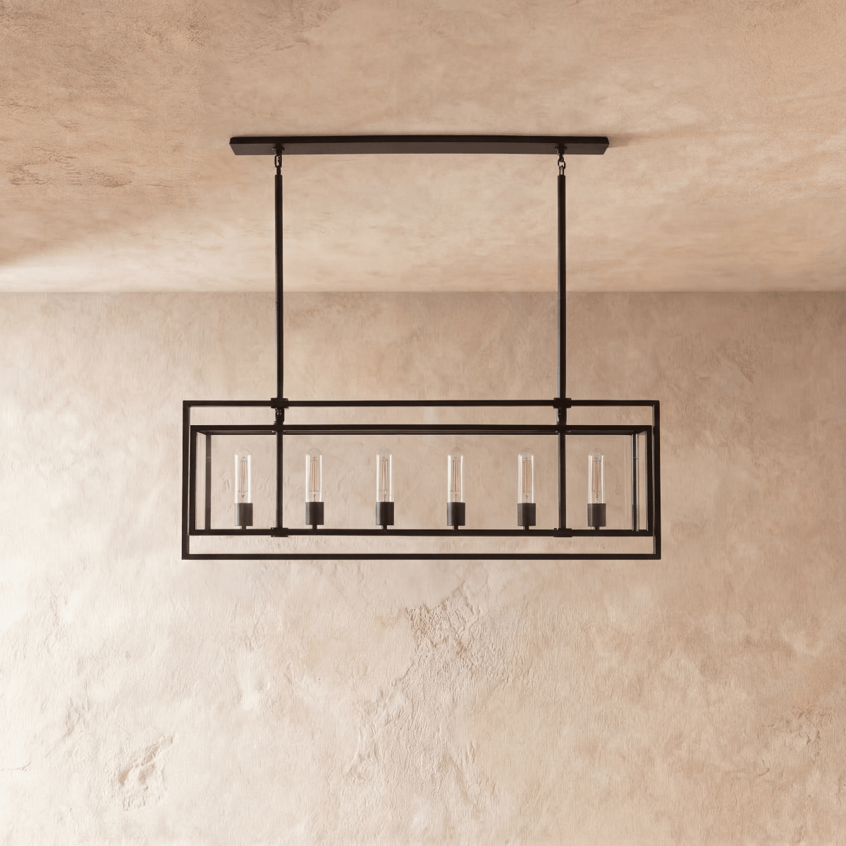 Lampadario lanterna lineare moderno AeroLumen con pannelli di vetro sospesi