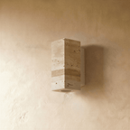 Lumenver lampa ścienna z trawertynu o geometrycznym, nowoczesnym designie