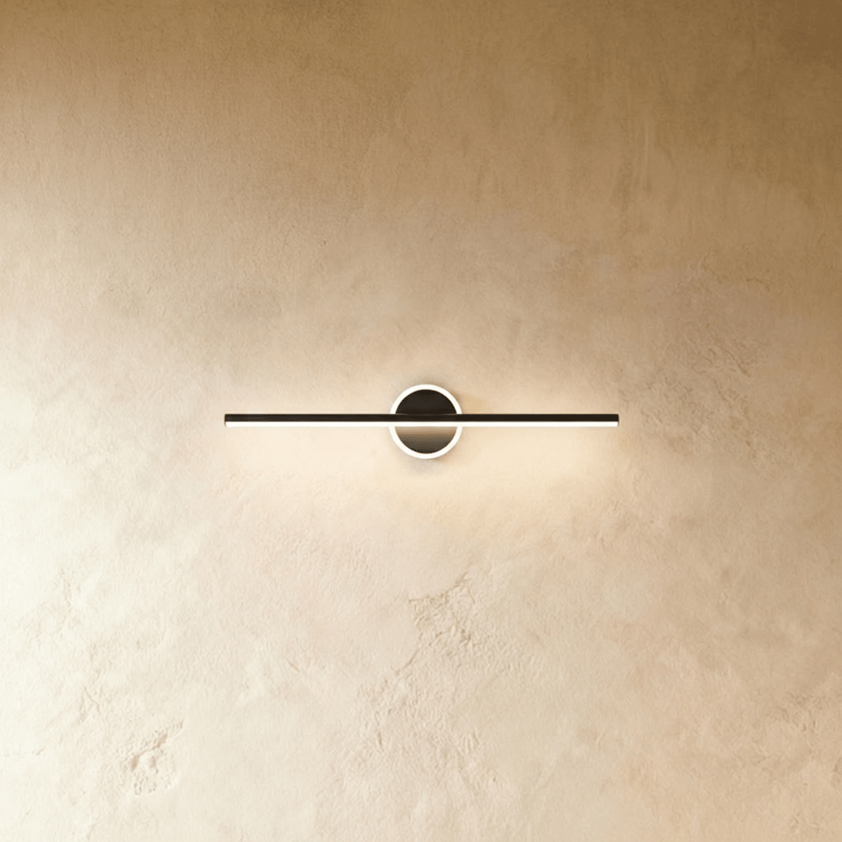 Lampada da parete geometrica ArcLine per bagni moderni