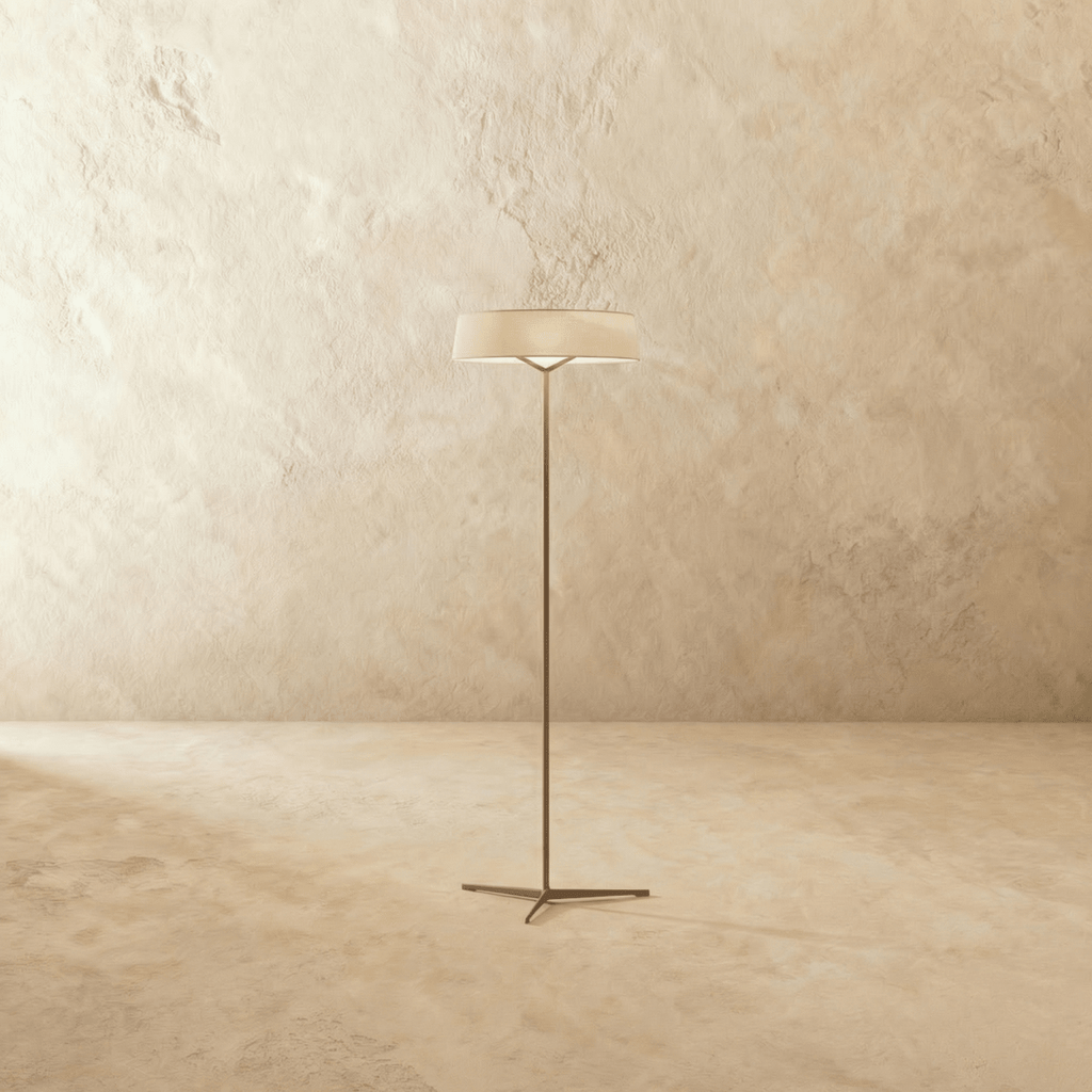 AuroraRing Ambient Floor Lamp With Aluminum Frame And Diffuse Glow