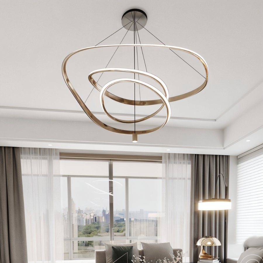 Vergulde Spiraal Kroonluchter Met Acryl Diffuser Voor Luxe Interieurs