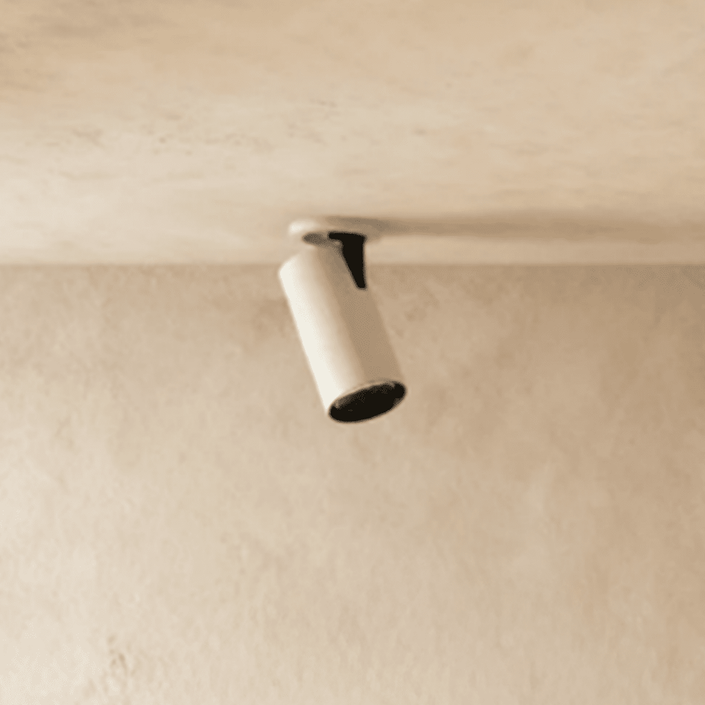 AeroGlow nastavitelný zapuštěný downlight s kulatým rámečkem