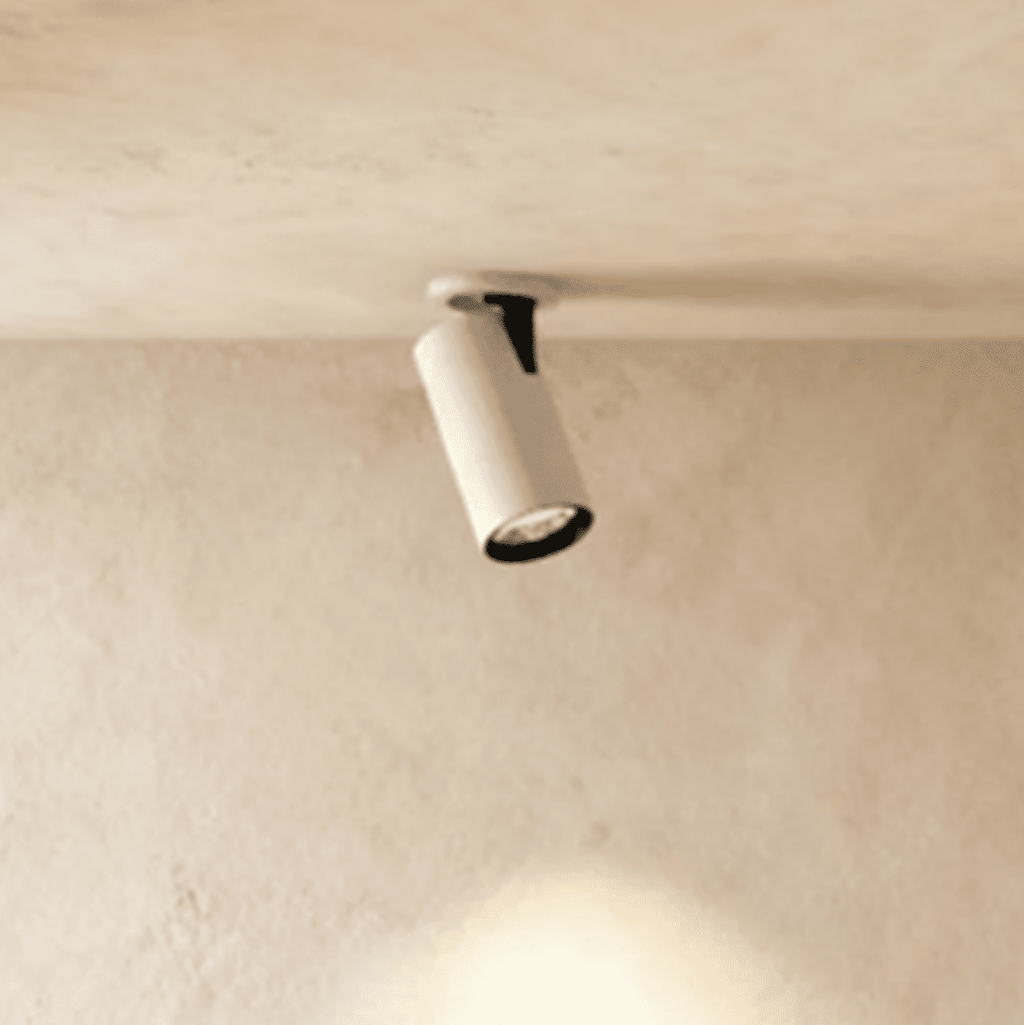 AeroGlow nastavitelný zapuštěný downlight s kulatým rámečkem