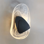 Lampada da parete Aurora Veil per un'atmosfera eterea e arredamento moderno