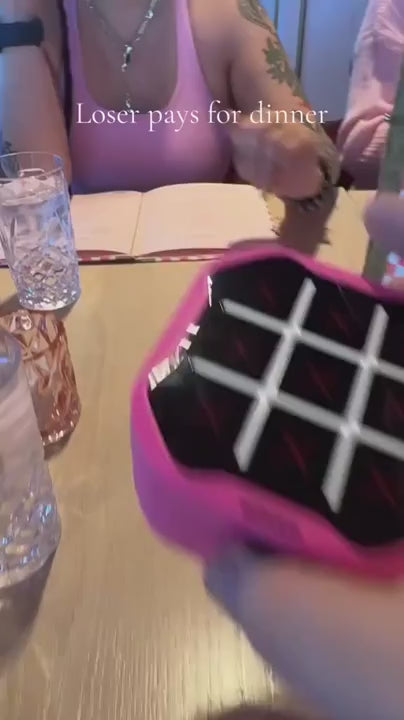 Přenosná elektronická hra piškvorky 3 v 1 | Fioriscas