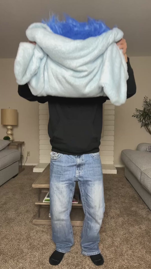 Komplet piżamy w postaci potwora z powiększonym grzebieniem i pasującymi kapciami | Fioriscas