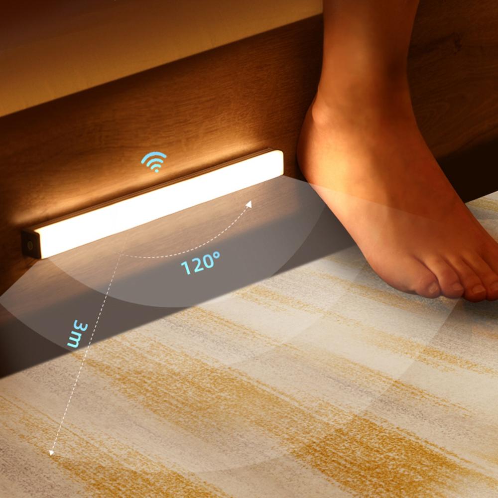 Brightly USB-genopladeligt LED-natlys med bevægelsessensor