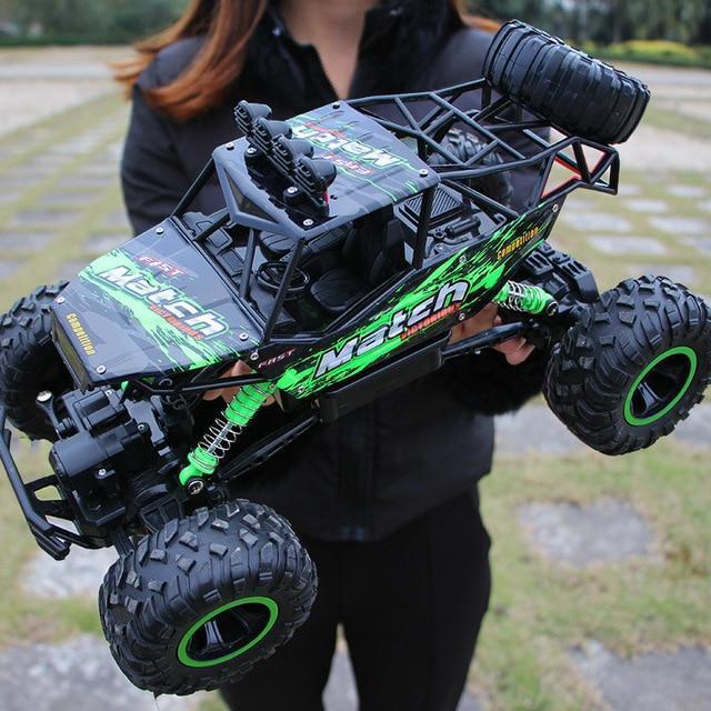 Kaukosäätöinen Monsteriauto, TerraRover 4x4 maastoajolelu lapsille ja aikuisille