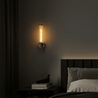 AuraLume gestructureerde cilindrische glazen kap wandlamp in messing of ijzer