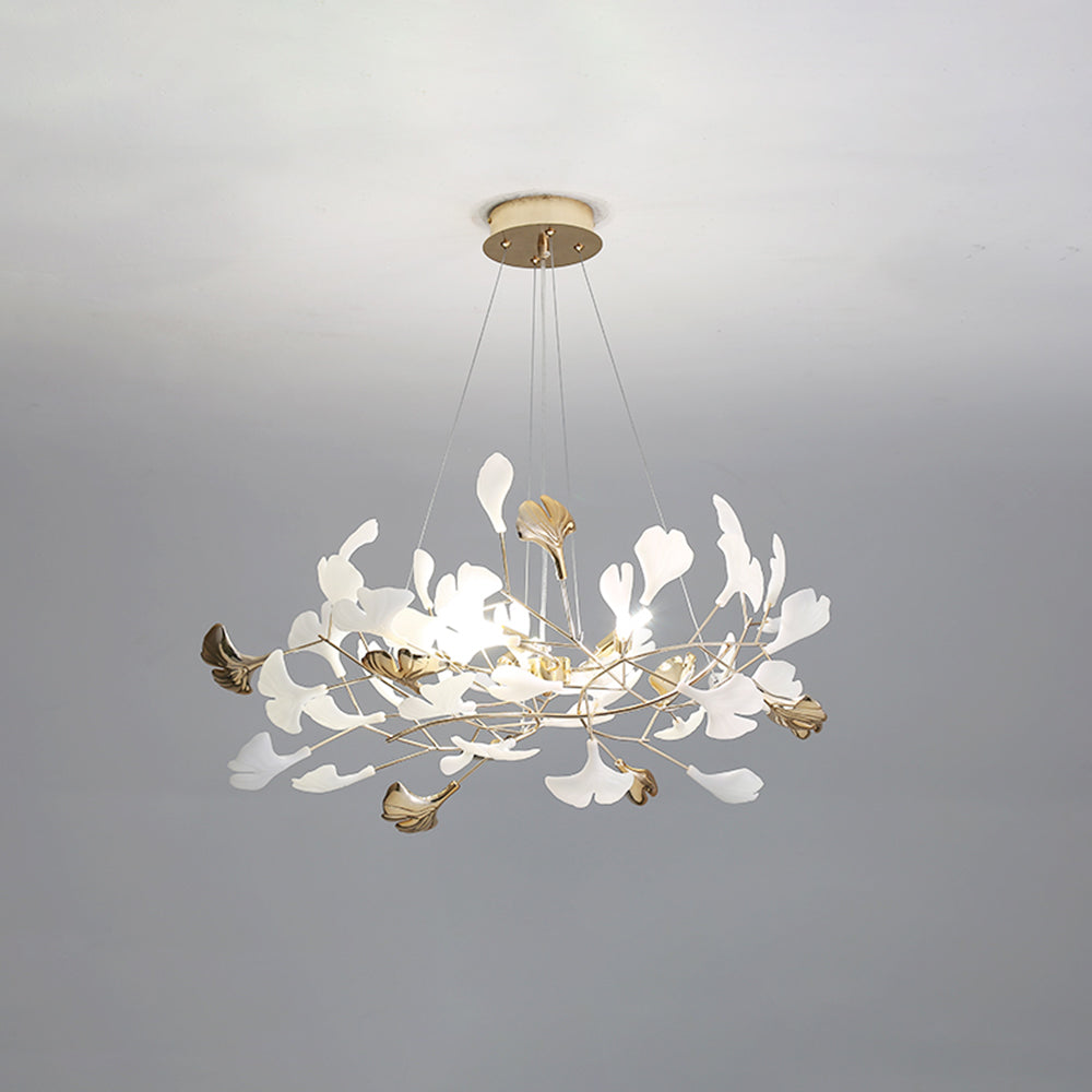 Olivia ginkgo-lehden muotoinen moderni metallinen kattokruunu, kulta | Fioriscas