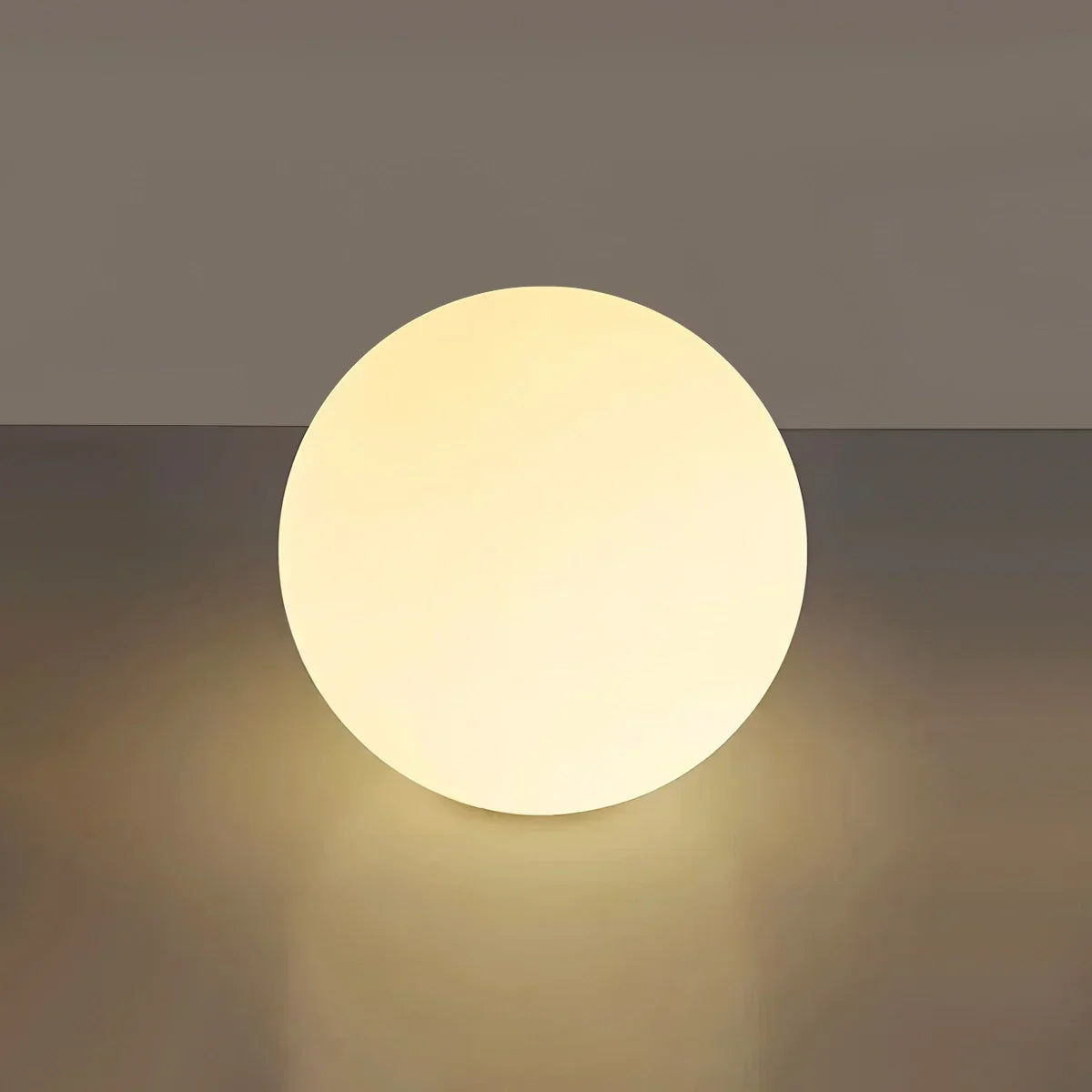 Luz de Jardim Solar LunaGlow em Forma de Esfera Lunar para Ambiente Exterior