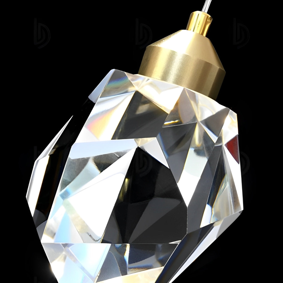 Astrae Crystal Droplet -kattokruunu, kiertynyt kultainen riippuvalaisin, lämmin LED