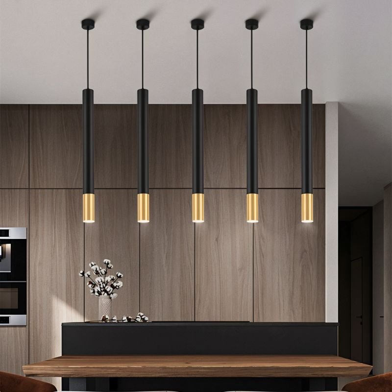 Minimalistyczna lampa wisząca Cylinder ze złotym akcentem do wysp kuchennych