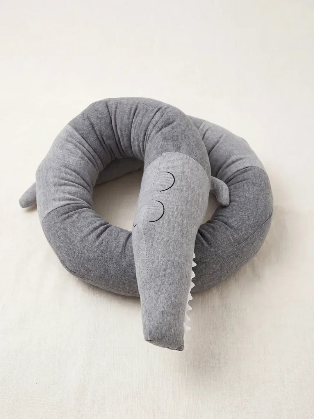 Cozy Crocodile Crib Bolster – Soft Bedside Companion | Fioriscas
