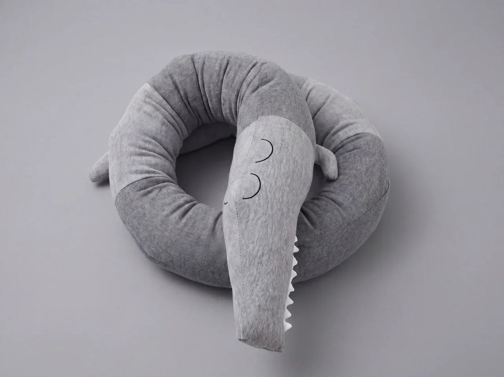 Cozy Crocodile Crib Bolster – Soft Bedside Companion | Fioriscas