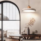 Luz de Pendente TerraLume em Madeira de Travertino para Decoração Natural de Casa