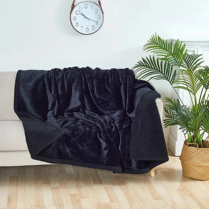 Plush Waterproof Throw Blanket For Two, Cozy Indoor And Outdoor Use