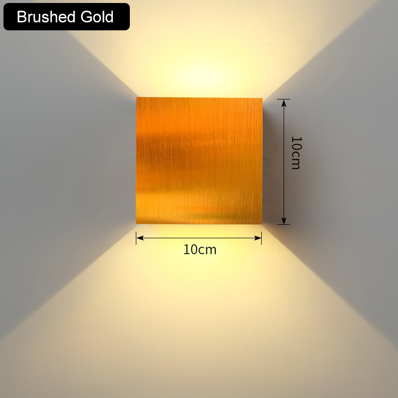 Asterra aluminium wandlamp, warm of koelwit ledlicht